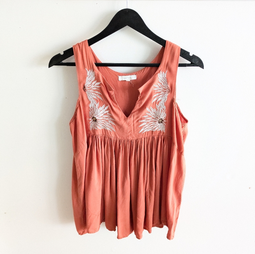 Entro dark orange embroidered floral flowy tank top size medium